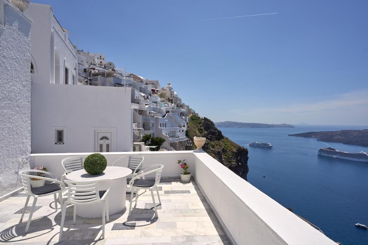 Amphitheater Cave Houses Fira  Dış mekan fotoğraf